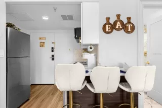 Photo #4: O6389812 Listing 