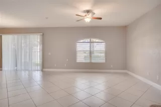 Photo #3: O6389871 Listing 