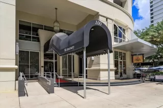 Photo #1: O6389895 Listing 