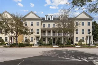 Photo #1: O6389946 Listing 