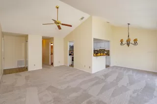 Photo #5: O6390014 Listing 