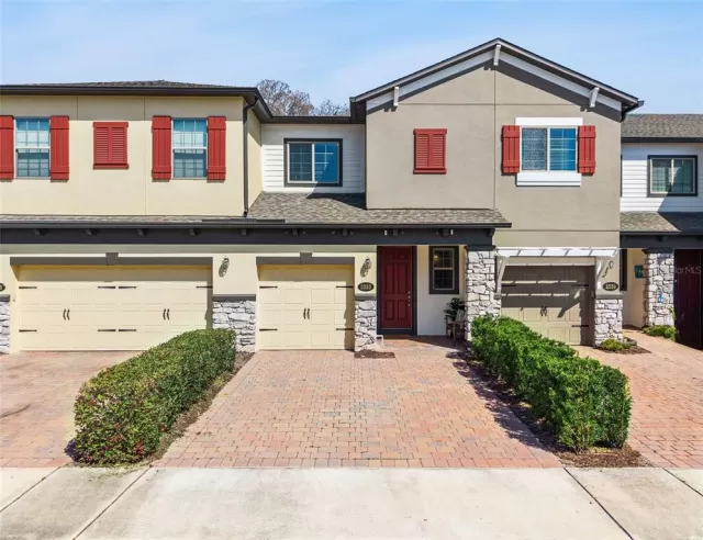 MLS: O6390040 Condo For Sale