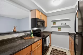 Photo #5: O6390043 Listing 