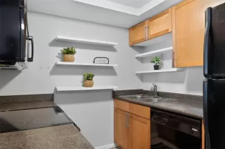 Photo #6: O6390043 Listing 