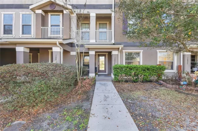 MLS: O6390121 Condo For Sale