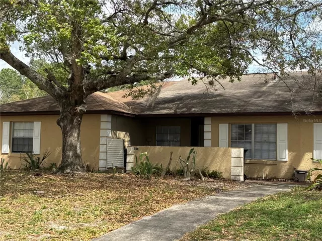 MLS: O6390157 Condo For Sale