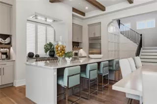 Photo #3: O6390183 Listing 