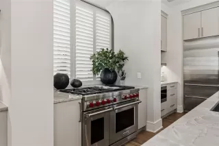 Photo #5: O6390183 Listing 