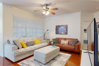 Photo #6: O6390249 Listing 