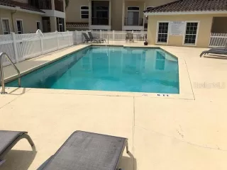 Photo #5: O6390408 Listing 