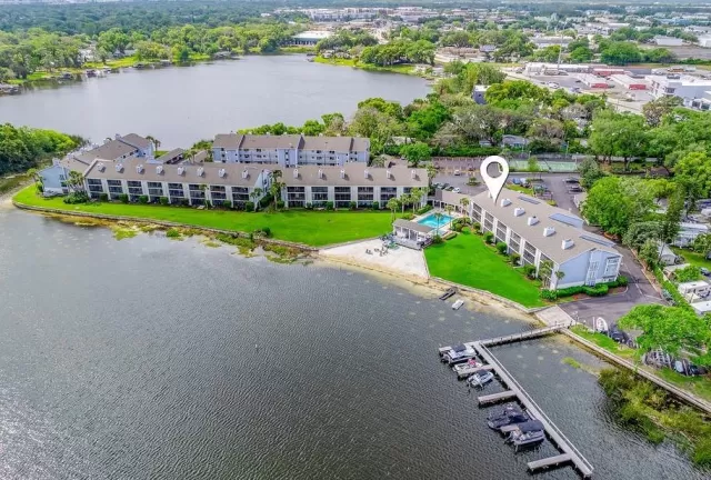 MLS: O6390526 Condo For Sale