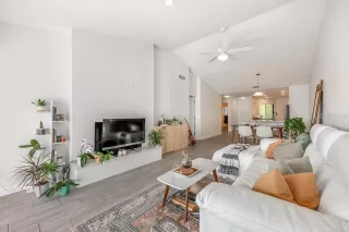 Photo #3: O6390526 Listing 