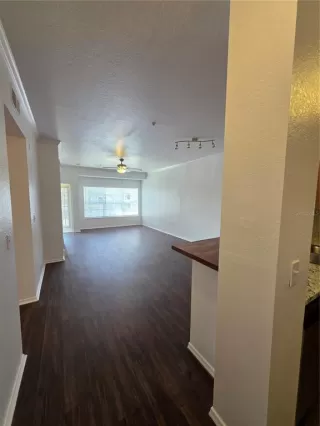 Photo #3: O6390608 Listing 