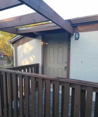 Photo #1: O6390635 Listing