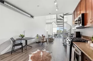 Photo #5: O6390803 Listing 