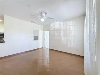 Photo #4: O6390811 Listing