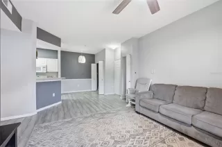 Photo #5: O6390838 Listing