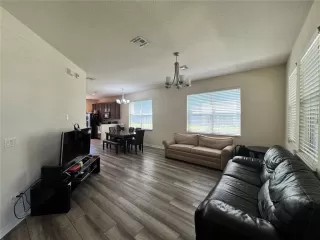 Photo #3: O6390960 Listing 