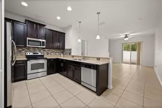 Photo #4: O6391000 Listing 