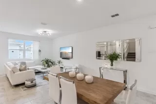 Photo #4: O6391111 Listing 