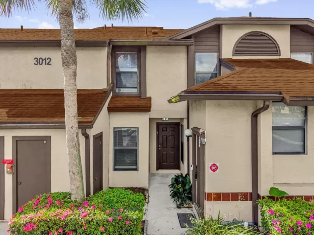 MLS: O6391118 Condo For Sale