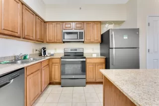 Photo #3: O6391135 Listing 