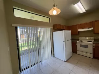 Photo #5: O6391480 Listing 