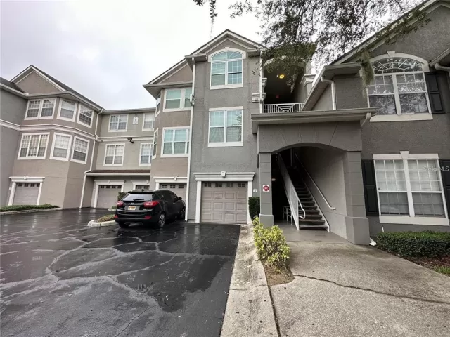 MLS: O6391629 Condo For Sale