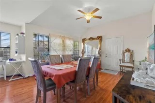 Photo #5: O6391651 Listing 