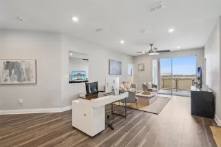 Photo #5: O6391661 Listing