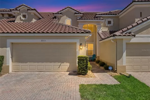 MLS: O6391670 Condo For Sale