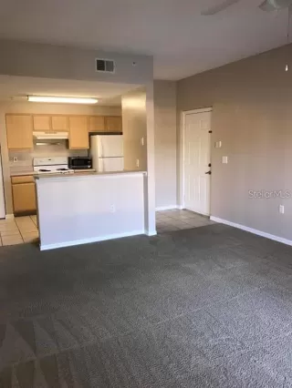 Photo #3: O6391873 Listing 