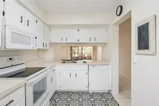 Photo #5: O6391884 Listing 