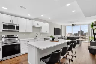 Photo #5: O6391977 Listing 