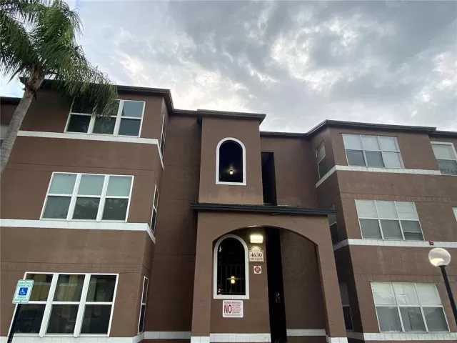 MLS: O6391987 Condo For Sale