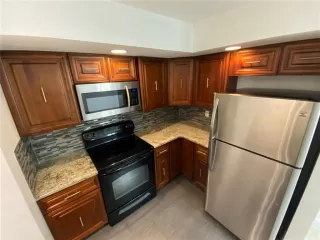 Photo #2: O6391987 Listing 