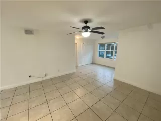 Photo #5: O6391987 Listing 