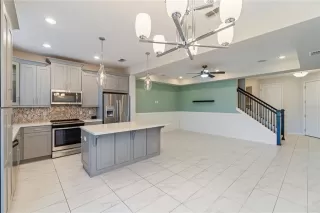 Photo #3: O6392026 Listing 