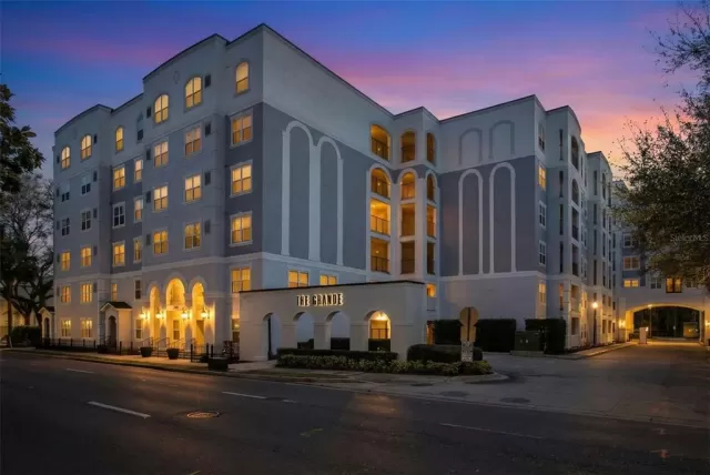 MLS: O6392128 Condo For Sale