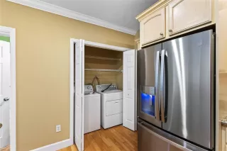 Photo #6: O6392128 Listing