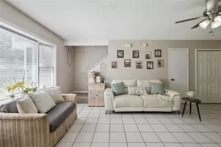 Photo #5: O6392180 Listing