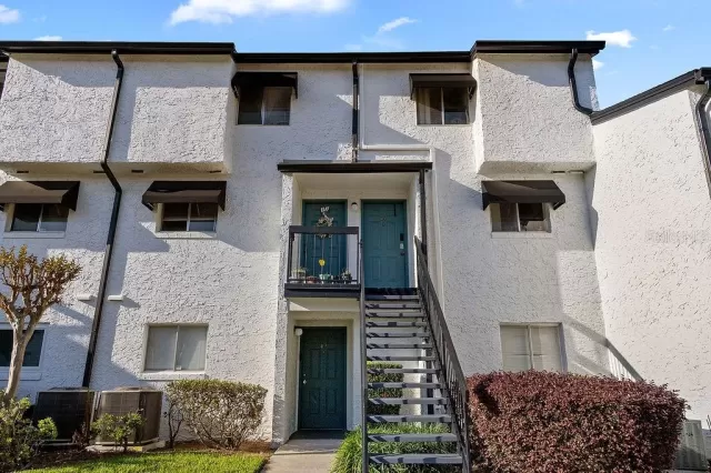 MLS: O6392200 Condo For Sale