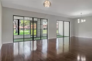 Photo #3: O6392217 Listing