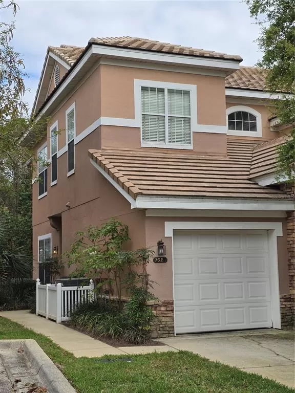 MLS: O6392222 Condo For Sale