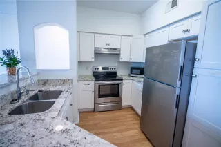 Photo #6: O6392258 Listing 