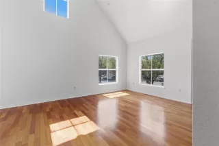 Photo #1: O6392331 Listing 