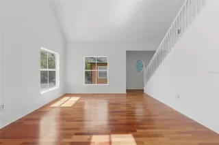 Photo #5: O6392331 Listing 