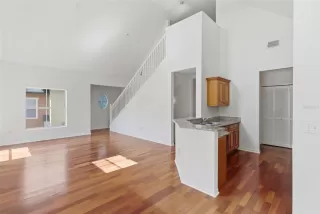 Photo #6: O6392331 Listing 