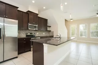 Photo #6: O6392419 Listing