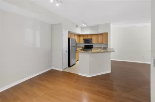 Photo #1: O6392534 Listing 